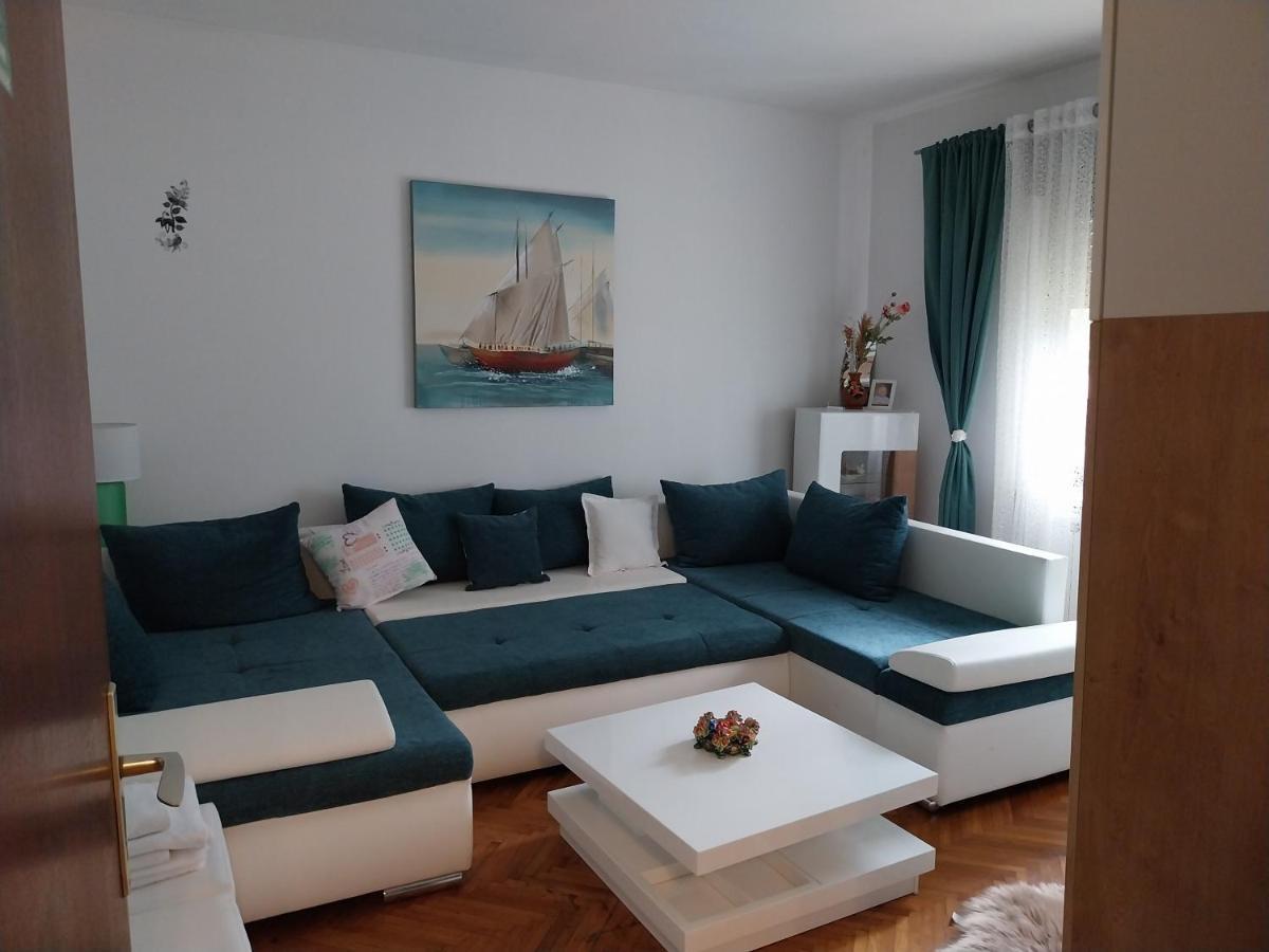 Ferienwohnung Marina Gloria Zadvorsko Exterior foto